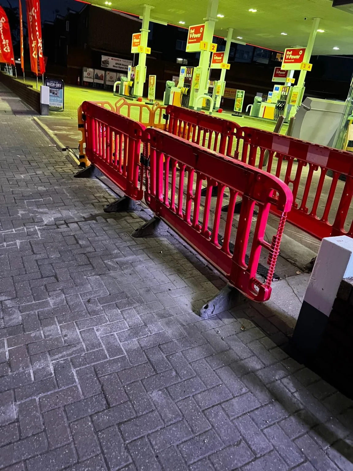 T&T Contractors carrying out commercial drainage works at a Shell petrol station forecourt